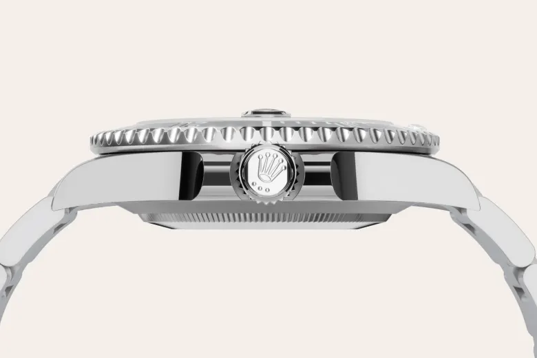 m126610ln-0001_material-mobile | Brela Rolex Submariner de Acero Oystersteel, M126610LN-0001 | Brela