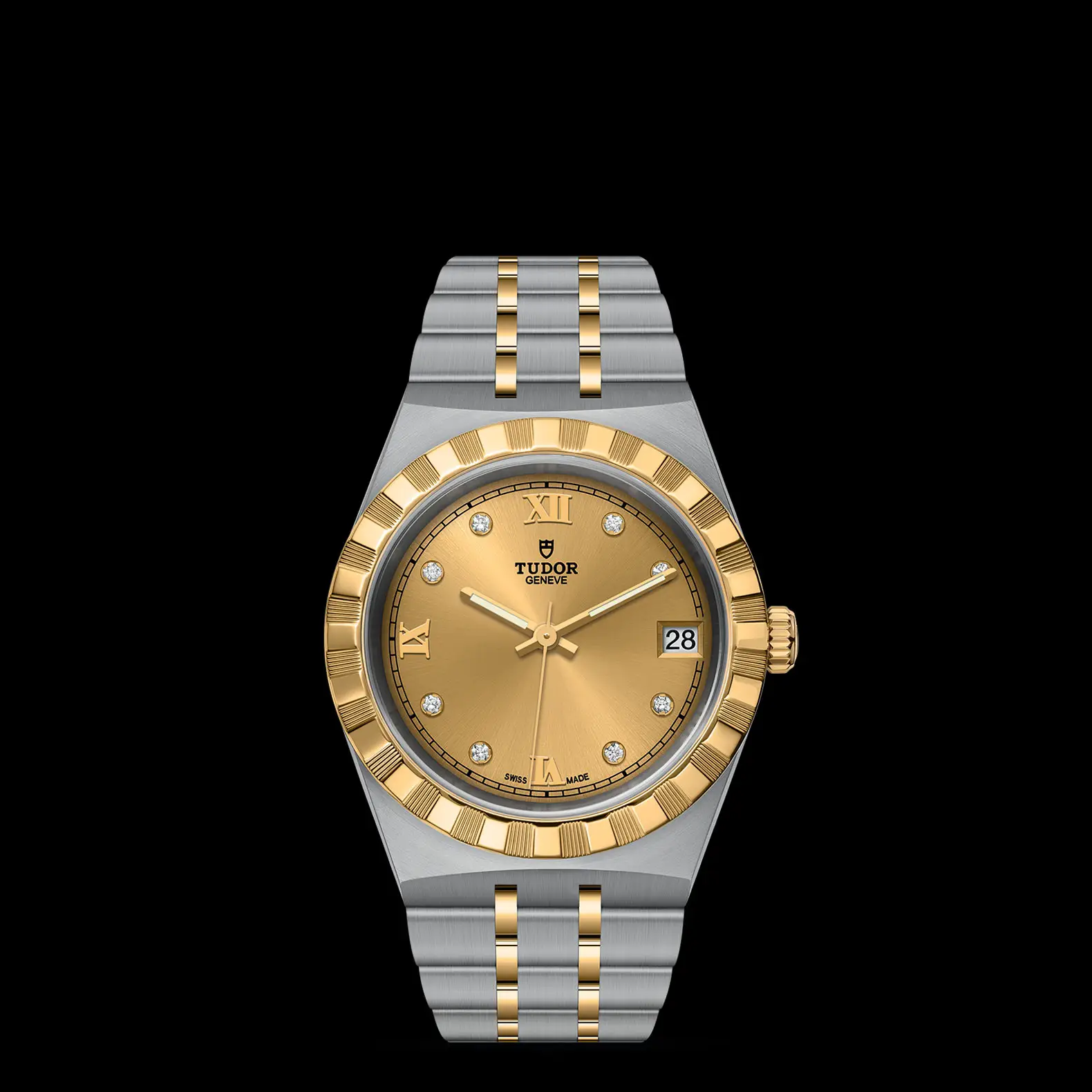 M28403-0006-upright_watch_black_background_zoomed_in | Brela | Brela