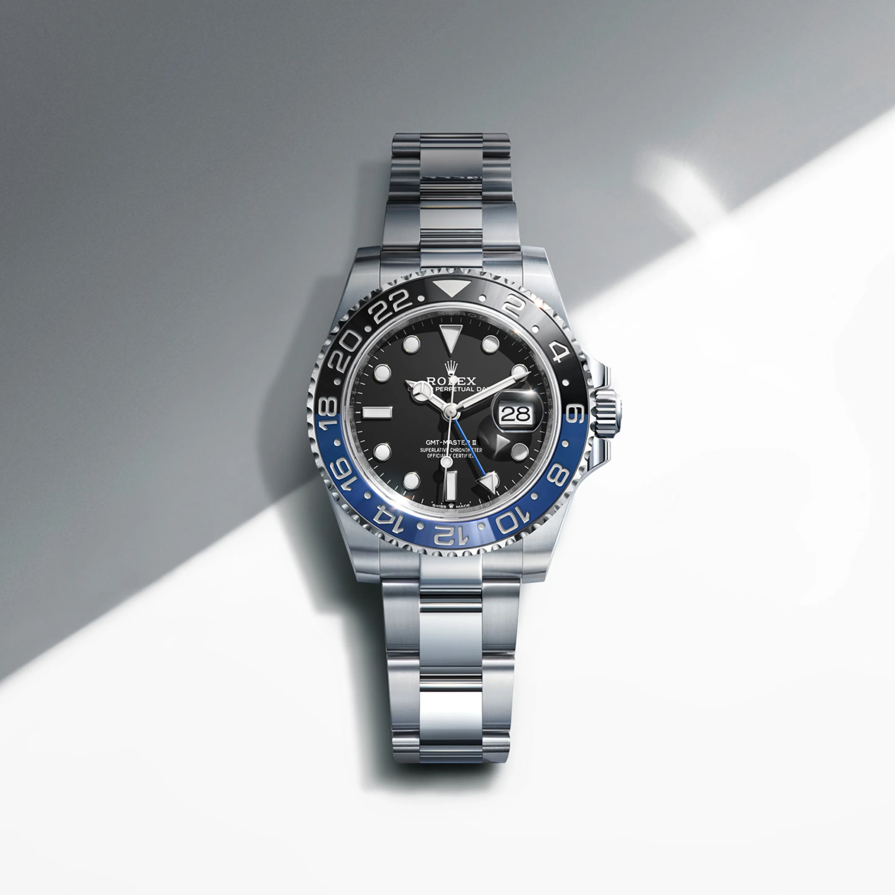 rolex-collection_banner-gmt-master-ii-cover-m126710blnr-0003-portrait | Brela Relojes Rolex GMT-Master II | Brela