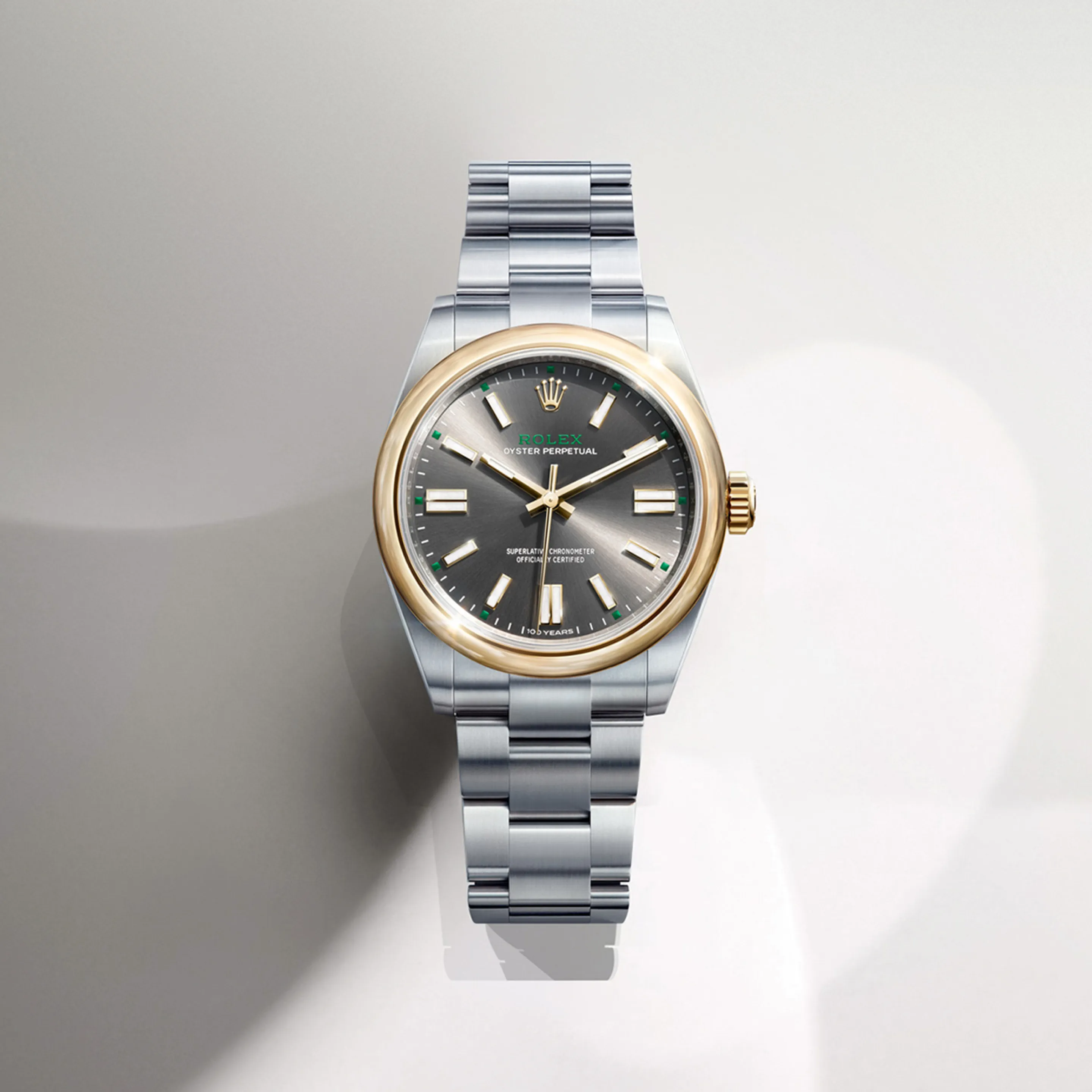 rolex-collection_banner-oyster-perpetual-cover-m134303-0001-portrait | Brela Relojes Rolex Oyster Perpetual | Brela