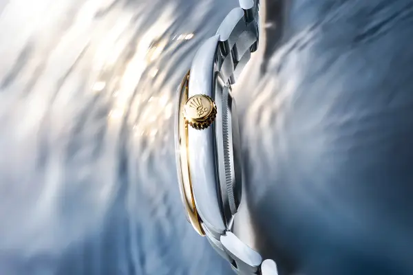 keep-exploring-festive-m278288rbr-0041_2511stj_001_rvb-landscape | Brela | Brela